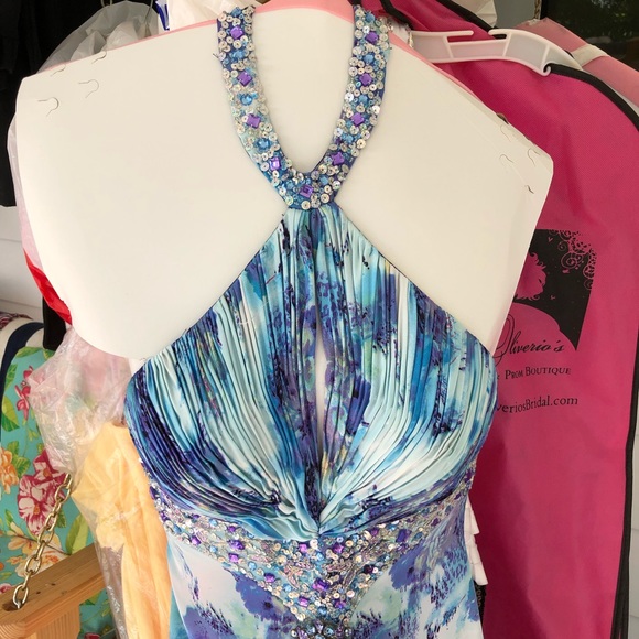 Size 8 prom dress brand: prom time - Picture 2 of 4